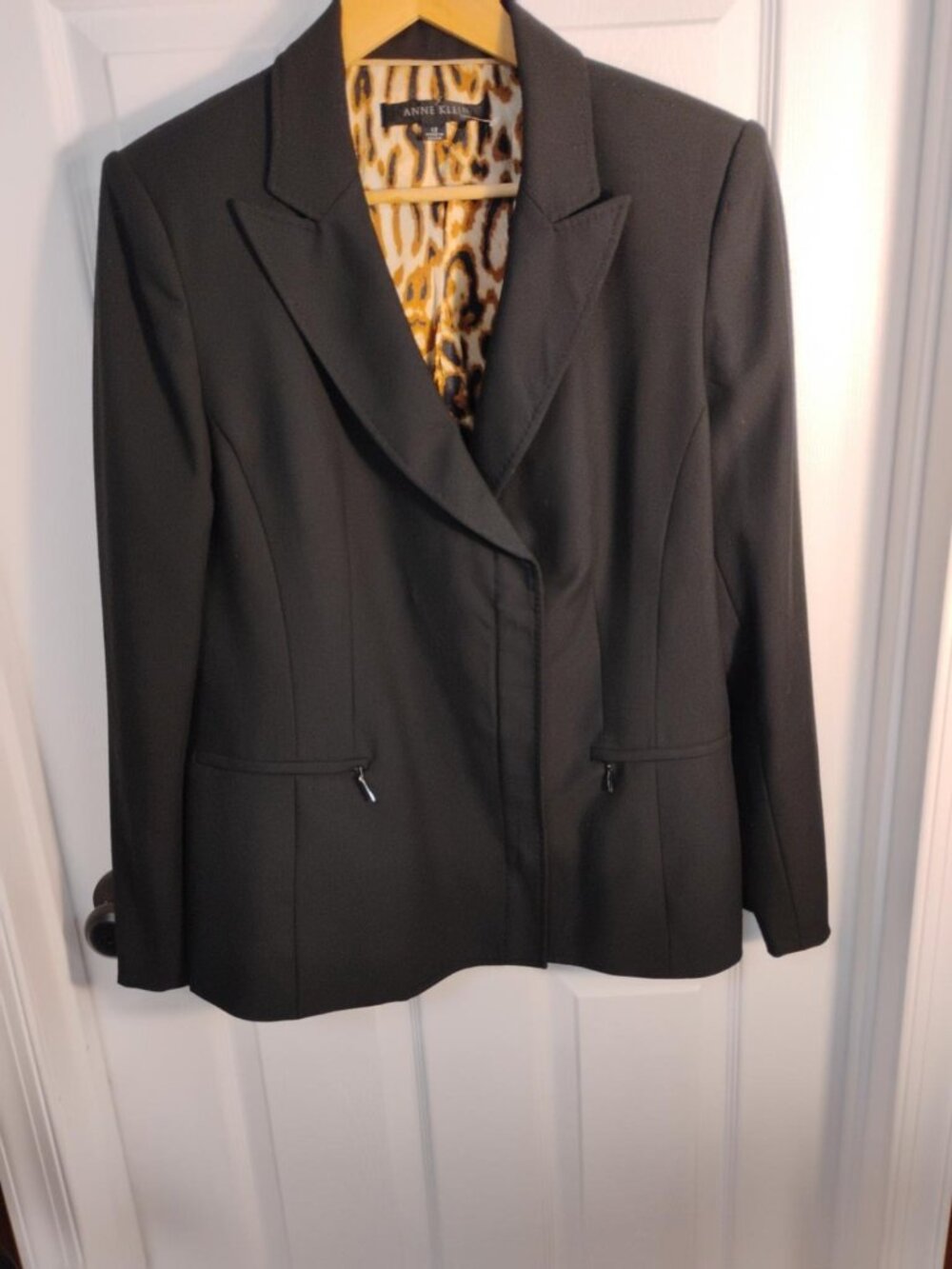 Anne Klein Black Tailored Blazer Leopard Lining Size 12